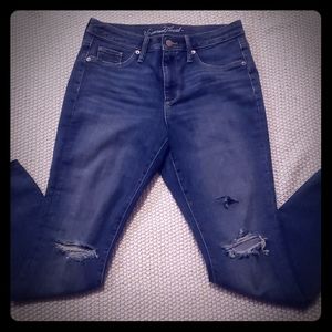 Blue distressed Jean's